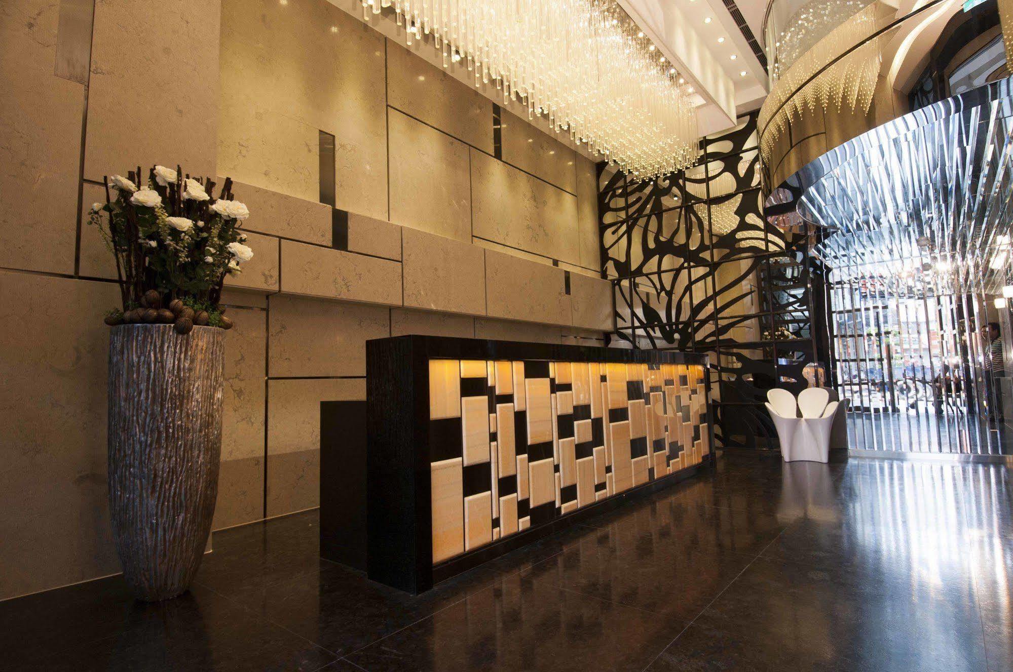 The Cloud Hotel Kaohsiung Exteriör bild